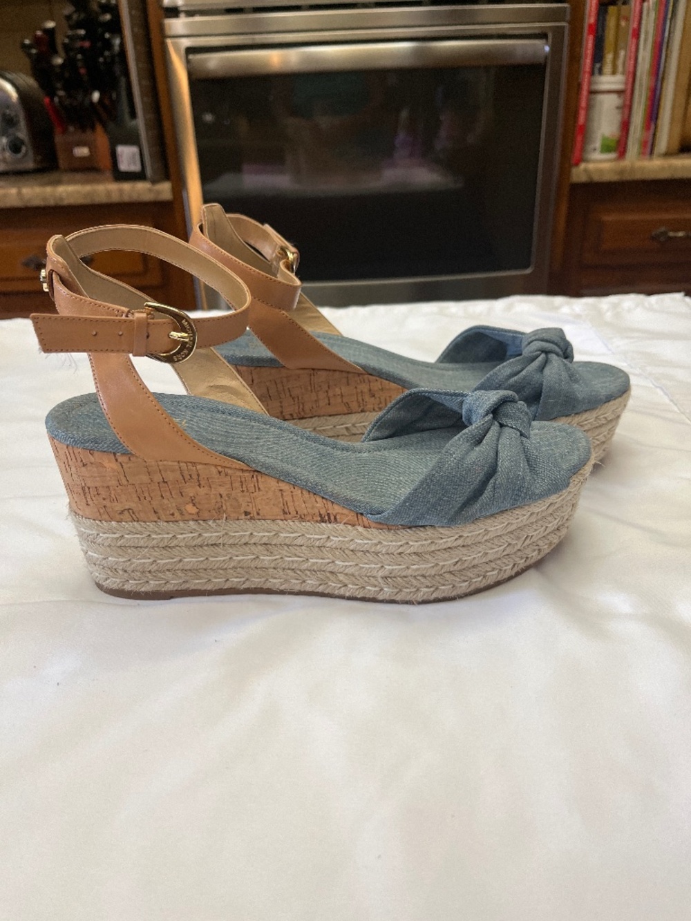 Like New Michael Kors Denim Espadrille Platform Sandals.  Sz. 9 M.